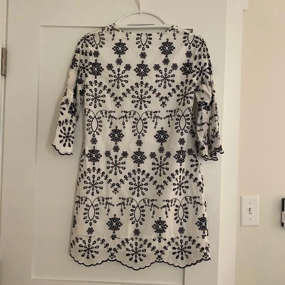 Sail to Sable Eyelet Dress Size 0 - Picture 2 of 7